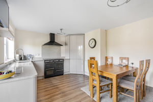 Kitchen/diner- click for photo gallery